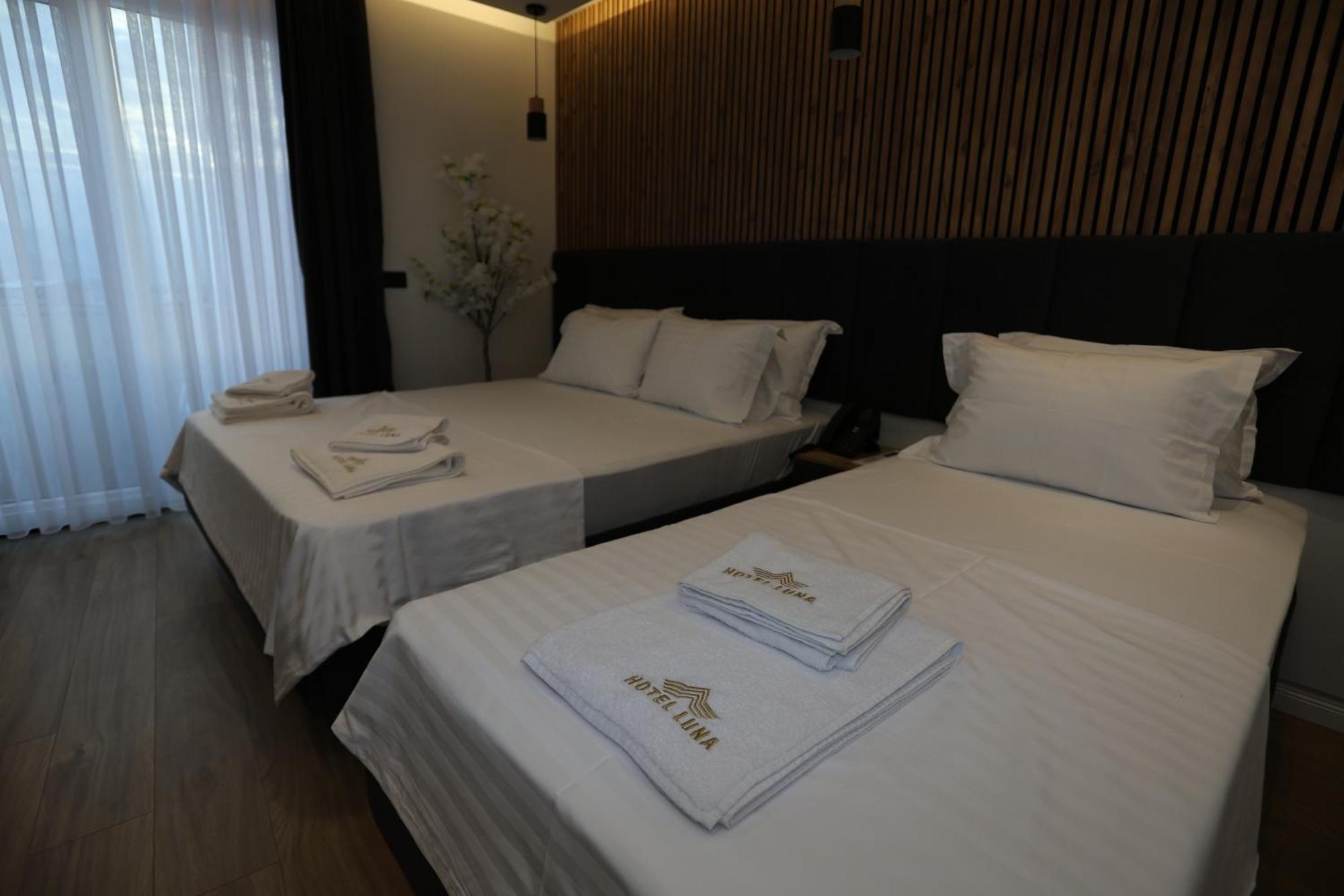 Hotel Luna Πρίζρεν Εξωτερικό φωτογραφία
