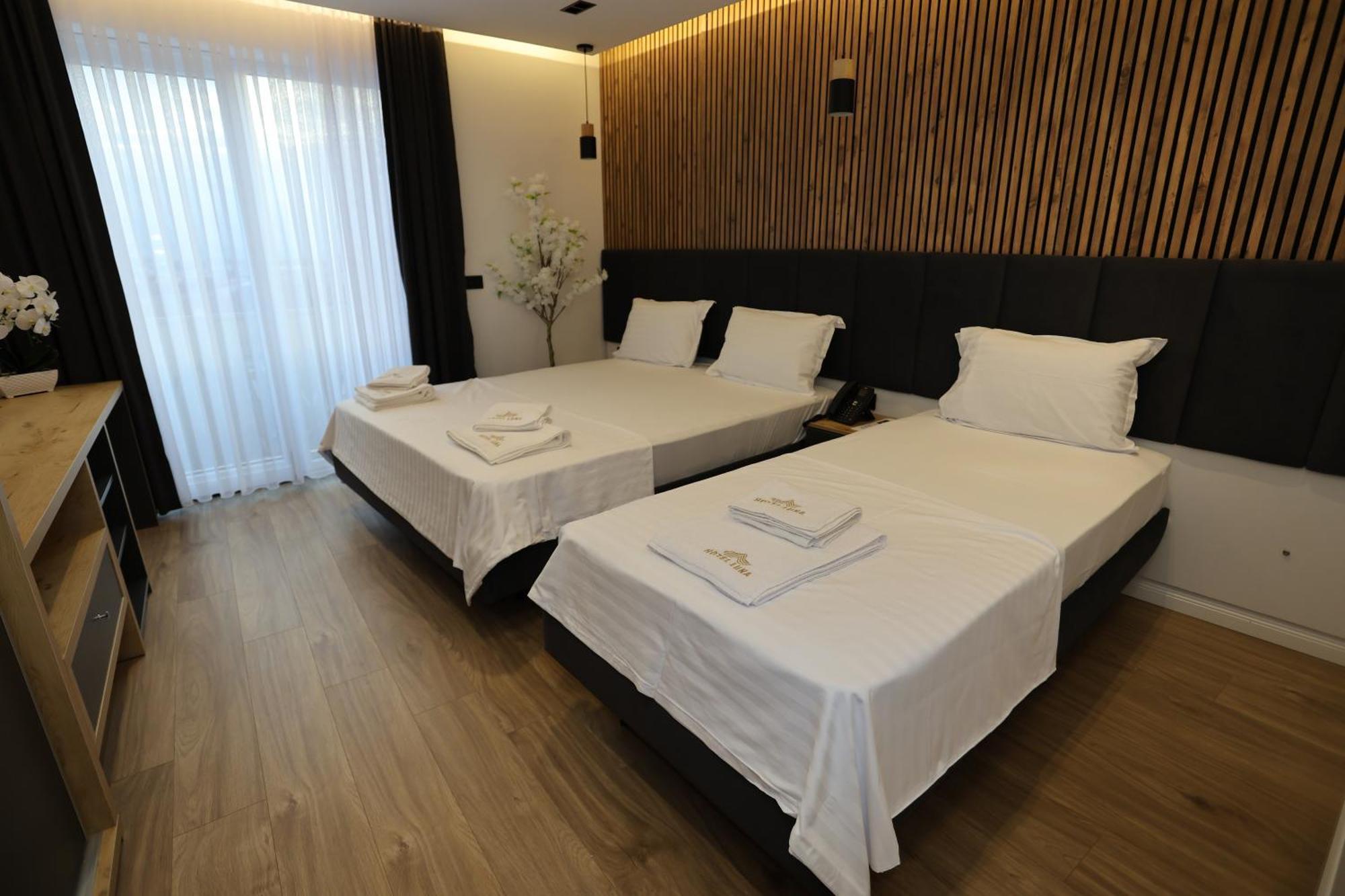 Hotel Luna Πρίζρεν Εξωτερικό φωτογραφία