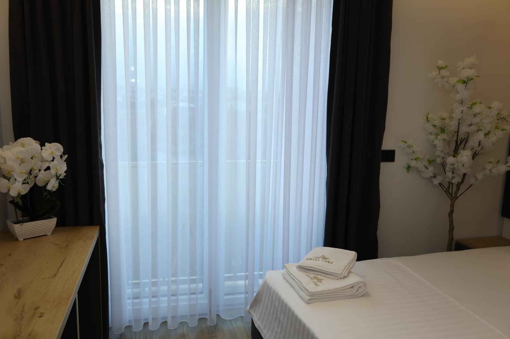 Hotel Luna Πρίζρεν Εξωτερικό φωτογραφία